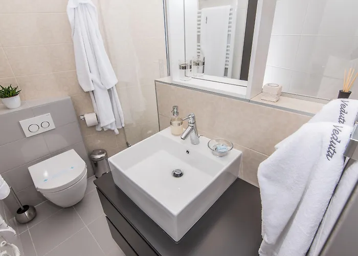 Veduta アパート *