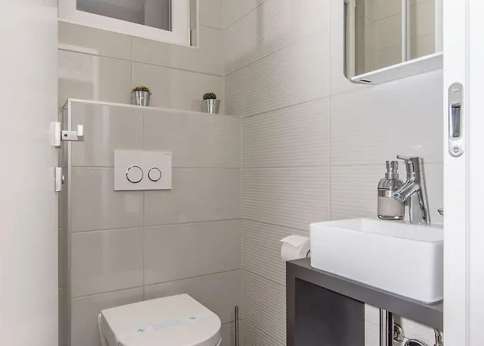 アパート Veduta ザダル